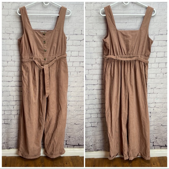 American Eagle Outfitters size medium corduroy jumpsuit - Picture 1 of 7